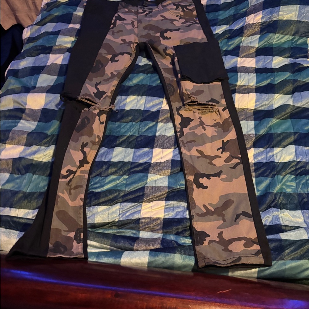 Men's Skinny Camouflage leg pocket jeans